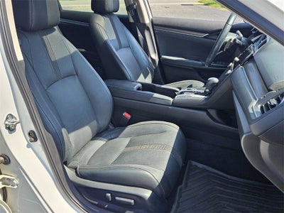 2019 Honda Civic Touring