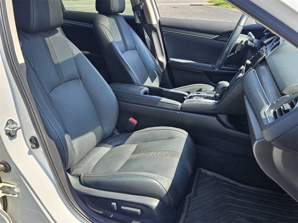 2019 Honda Civic Touring