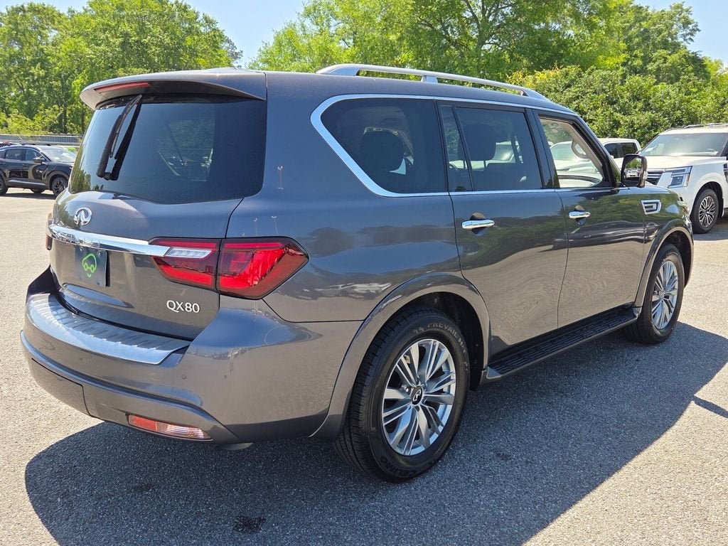 2024 INFINITI QX80 LUXE
