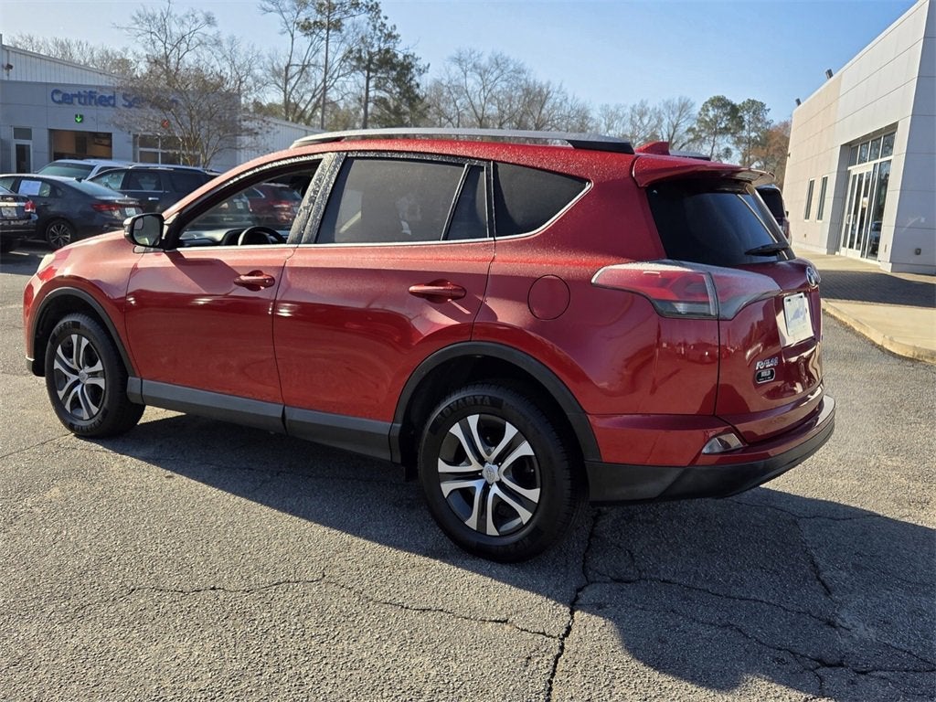 2017 Toyota RAV4 LE