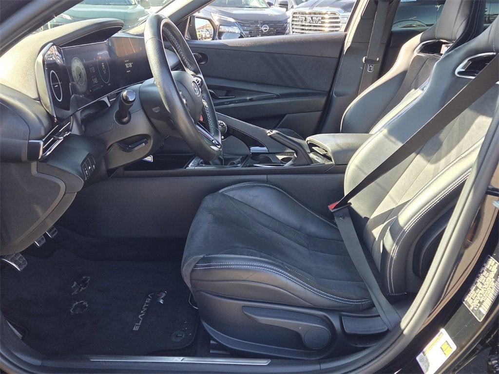 2022 Hyundai Elantra N Base