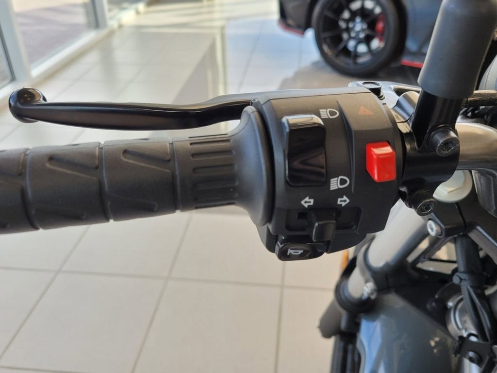 2024 Kawasaki Eliminator Base