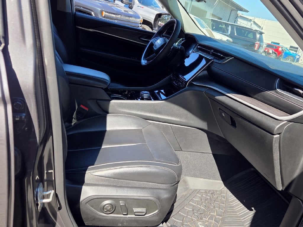 2023 Jeep Grand Cherokee Limited 4x2