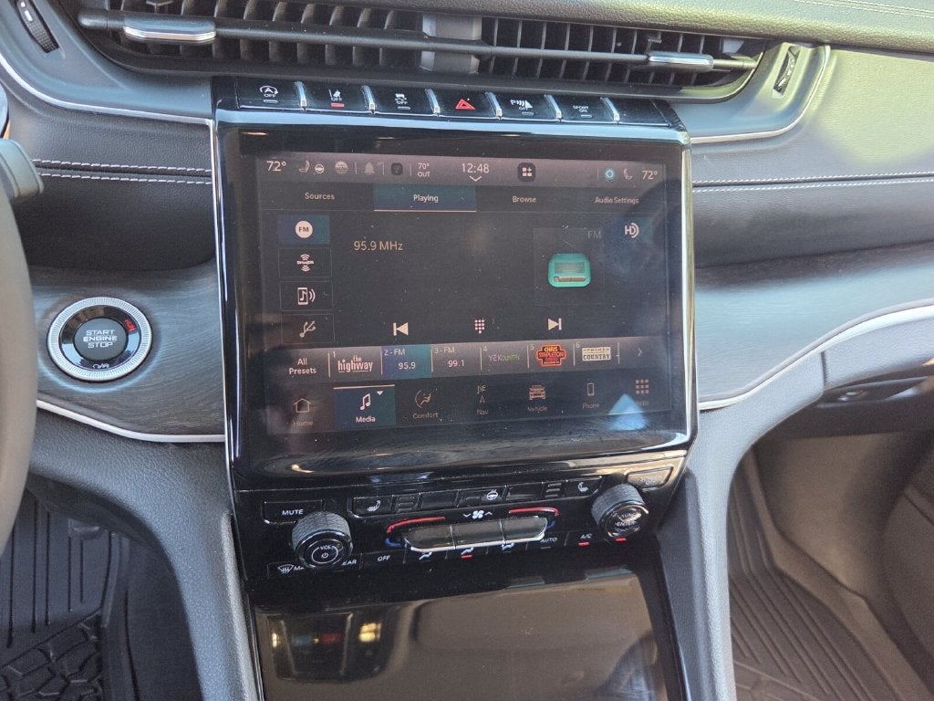 2023 Jeep Grand Cherokee Limited 4x2