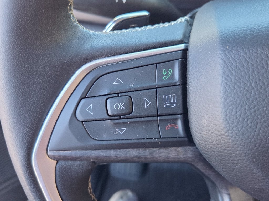 2023 Jeep Grand Cherokee Limited 4x2