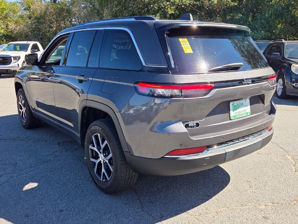 2023 Jeep Grand Cherokee Limited 4x2