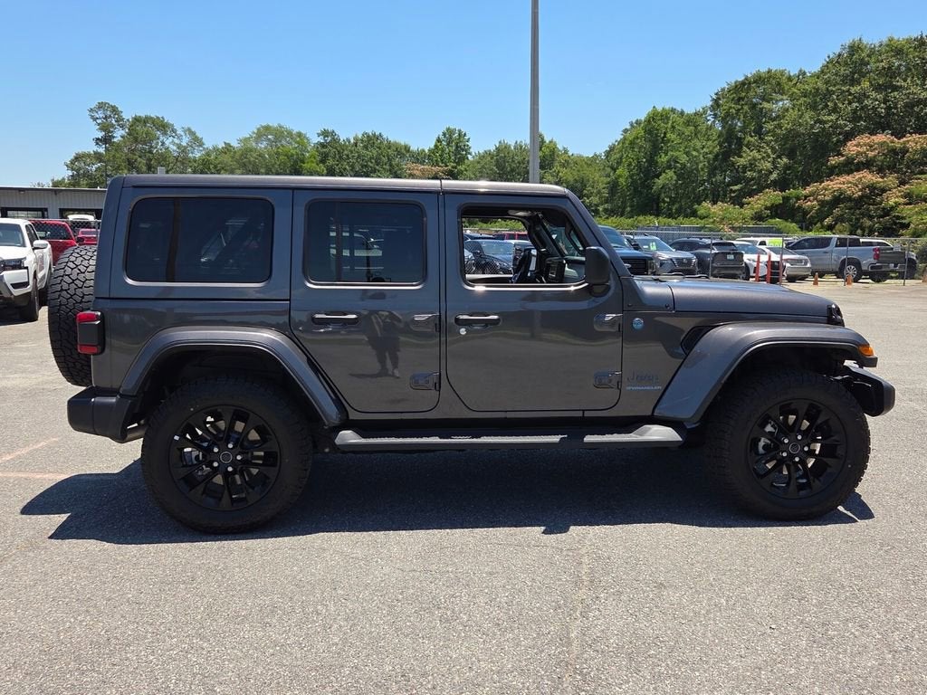 2025 Jeep Wrangler 4xe Sahara
