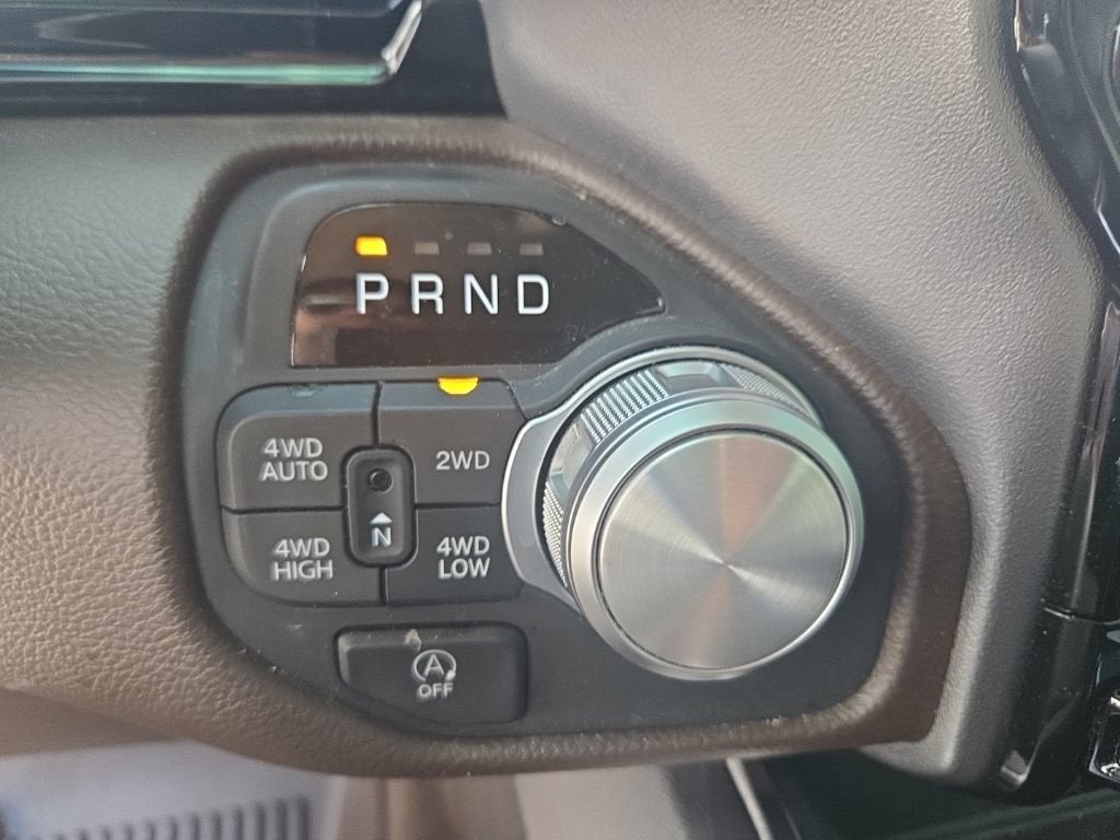 2025 RAM 1500 Laramie Crew Cab 4x4 5'7" Box