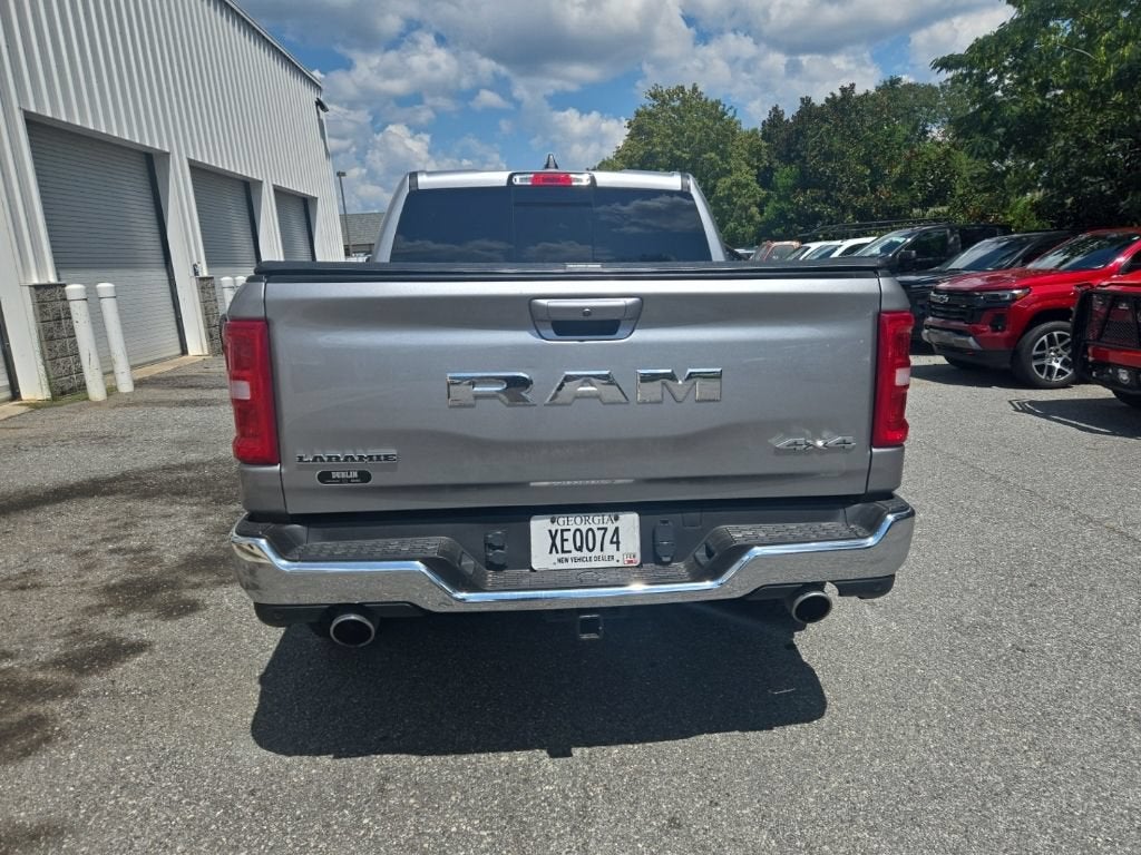 2025 RAM 1500 Laramie Crew Cab 4x4 5'7" Box