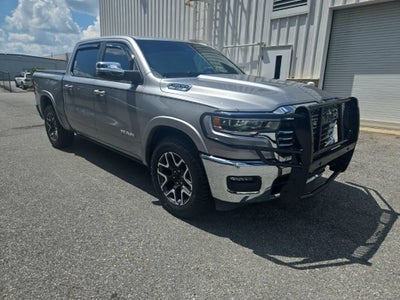 2025 RAM 1500 Laramie Crew Cab 4x4 5'7" Box