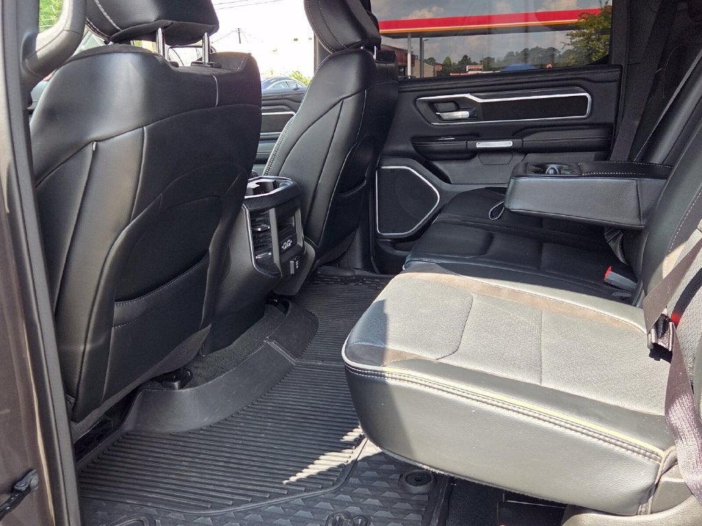 2023 RAM 1500 Laramie Crew Cab 4x4 5'7" Box