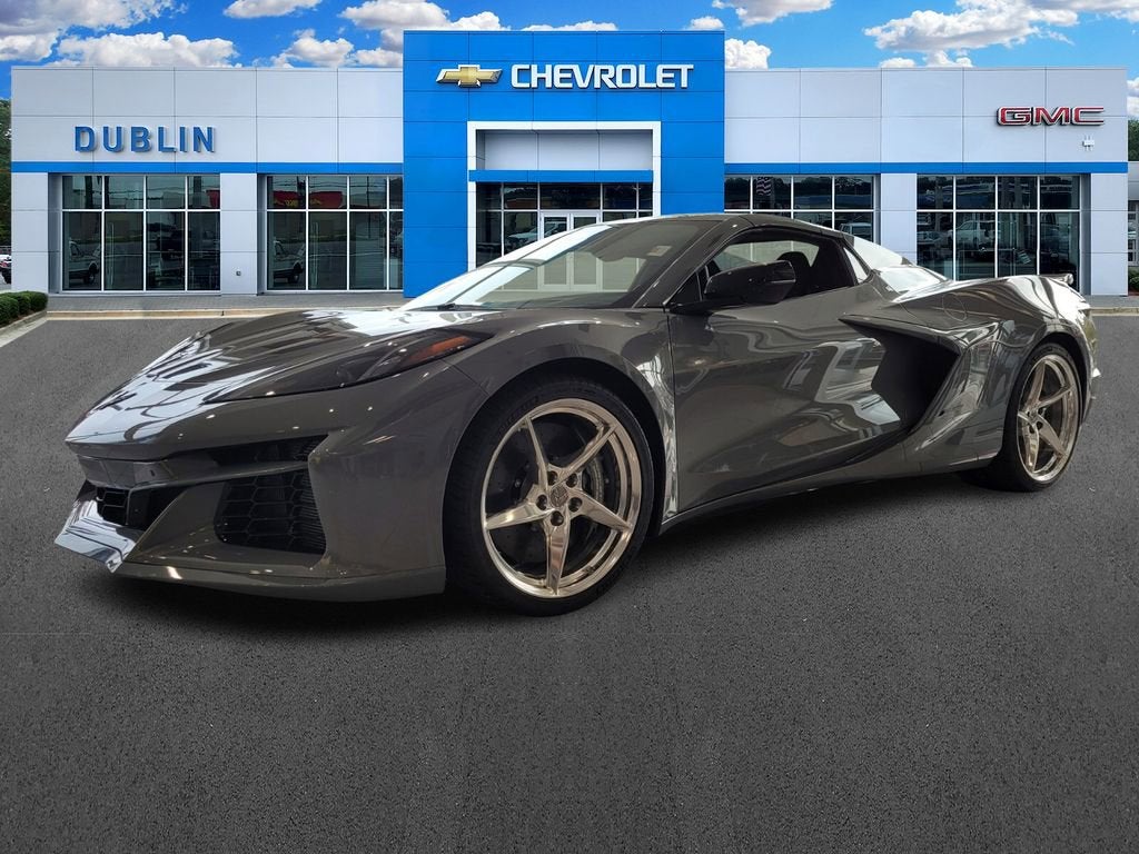 2025 Chevrolet Corvette E-Ray Convertible 3LZ's photo