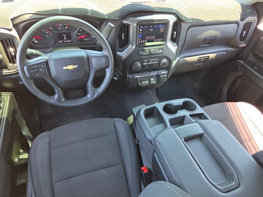 2025 Chevrolet Silverado 1500 Custom - Photo 7
