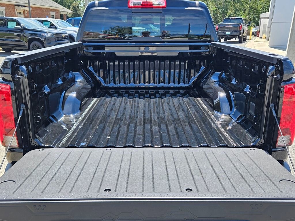2026 Chevrolet Colorado Work Truck - Photo 10