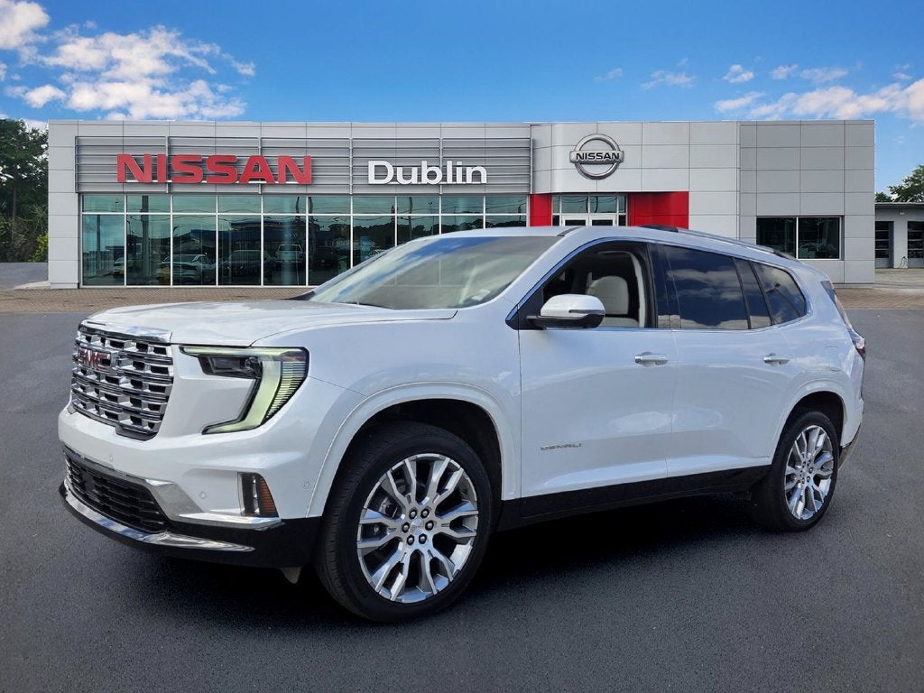 2025 GMC Acadia Denali