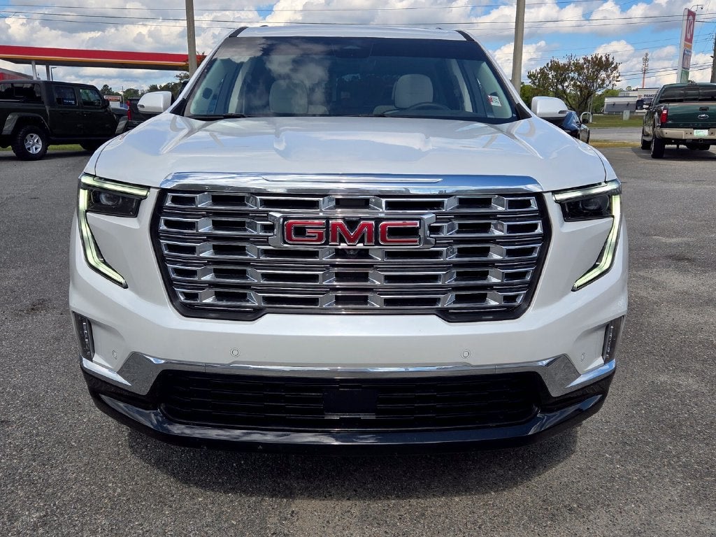 2025 GMC Acadia Denali