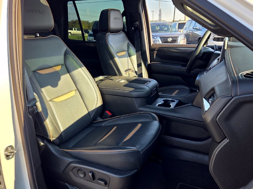 2023 GMC Yukon AT4