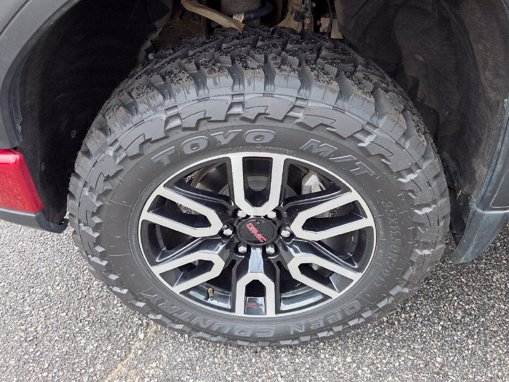 2023 GMC Sierra 1500 AT4