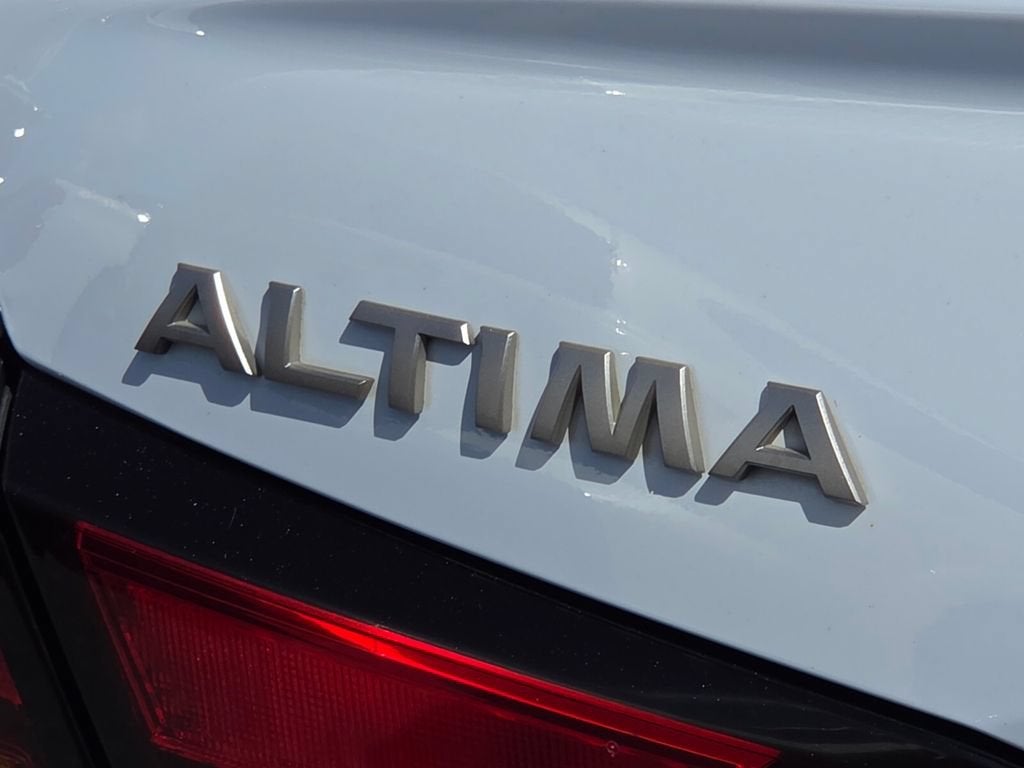 2024 Nissan Altima SR FWD