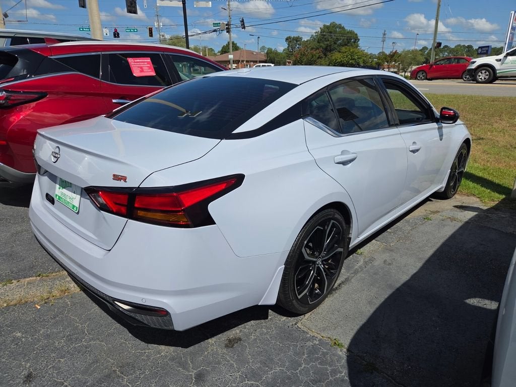 2024 Nissan Altima SR FWD