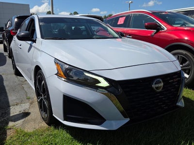 2024 Nissan Altima SR FWD