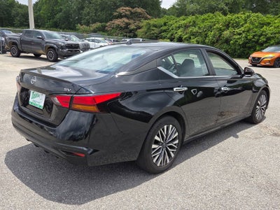 2024 Nissan Altima SV FWD