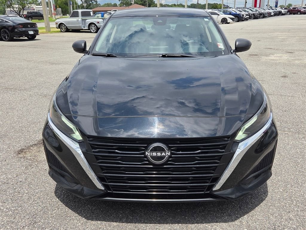 2024 Nissan Altima SV FWD