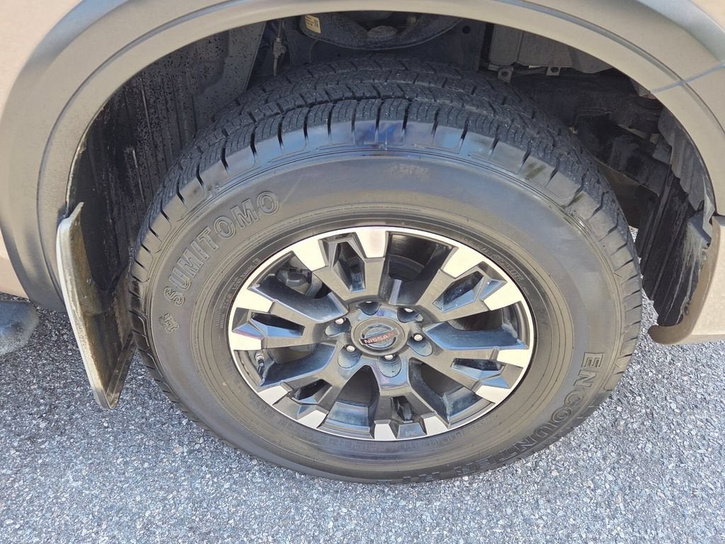 2022 Nissan TITAN Crew Cab PRO-4X 4x4
