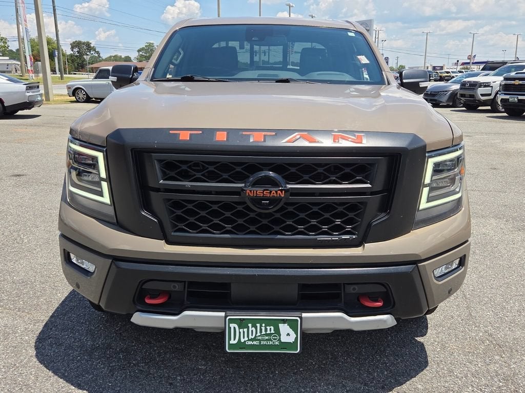 2022 Nissan TITAN Crew Cab PRO-4X 4x4