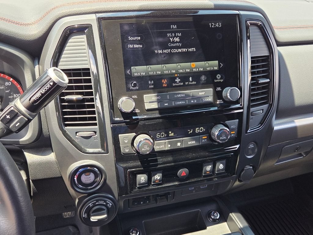 2022 Nissan TITAN Crew Cab PRO-4X 4x4