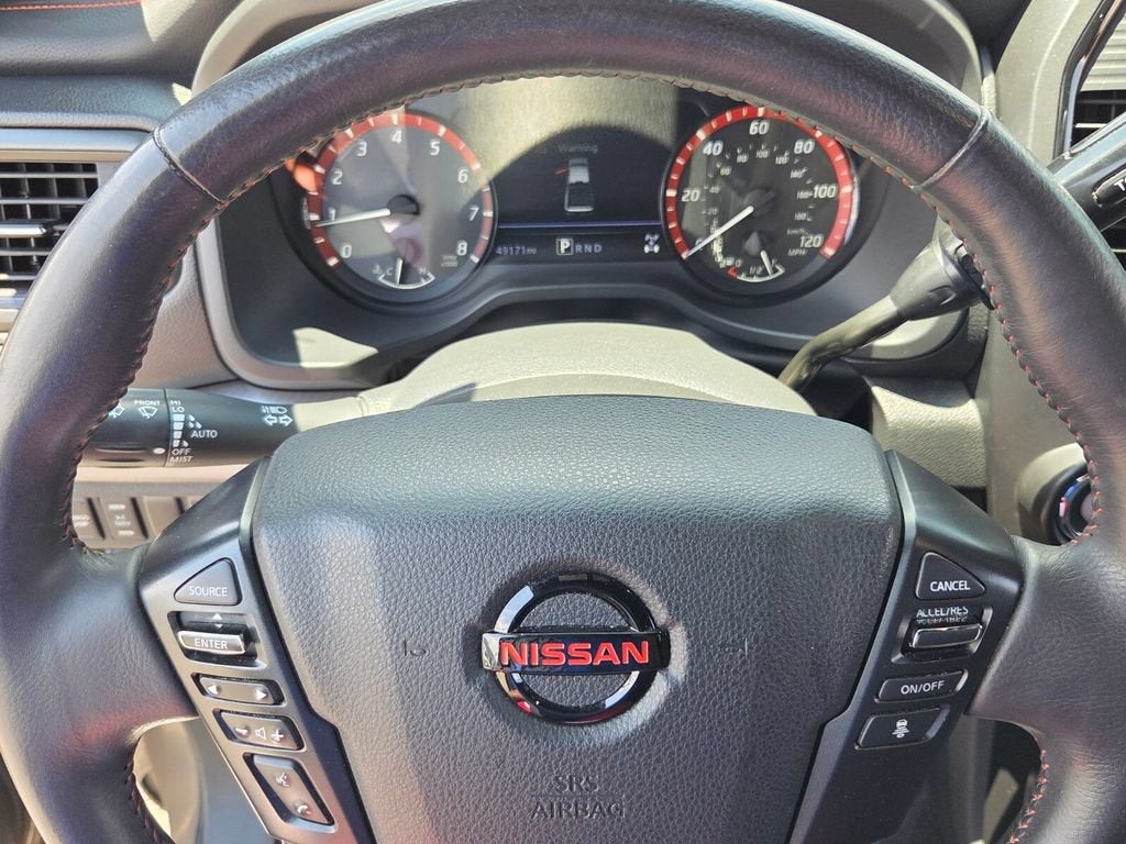 2022 Nissan TITAN Crew Cab PRO-4X 4x4