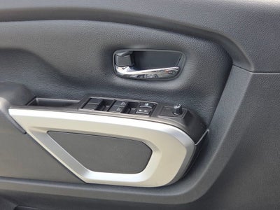 2021 Nissan TITAN Crew Cab SV 4x4