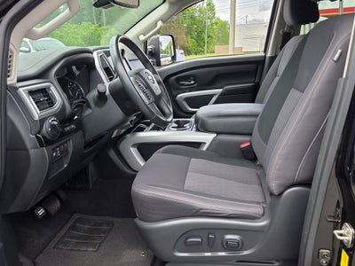 2021 Nissan TITAN Crew Cab SV 4x4