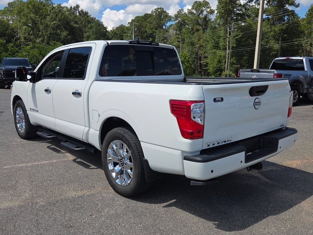 2024 Nissan TITAN Crew Cab SV 4x2