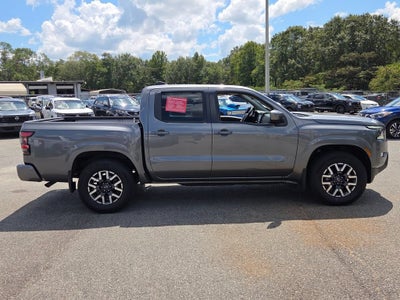 2024 Nissan Frontier Crew Cab SL 4x2
