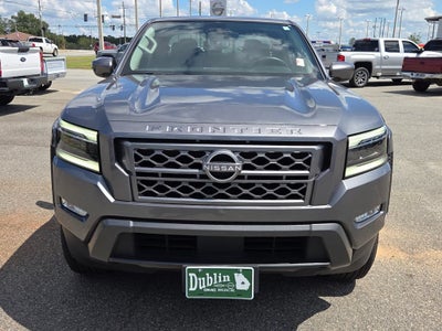 2024 Nissan Frontier Crew Cab SL 4x2
