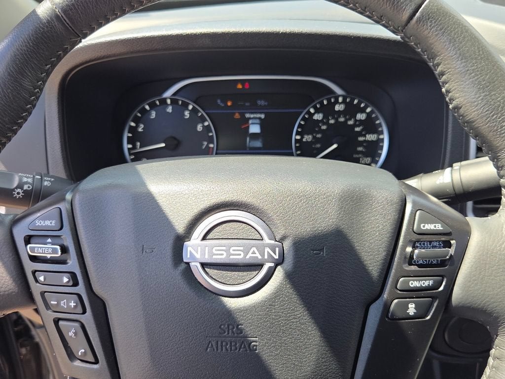 2024 Nissan Frontier Crew Cab SL 4x2