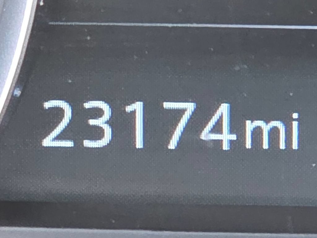 2024 Nissan Frontier Crew Cab SL 4x2