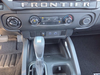2025 Nissan Frontier Crew Cab SV 4x4