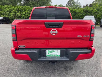2025 Nissan Frontier Crew Cab SL 4x4