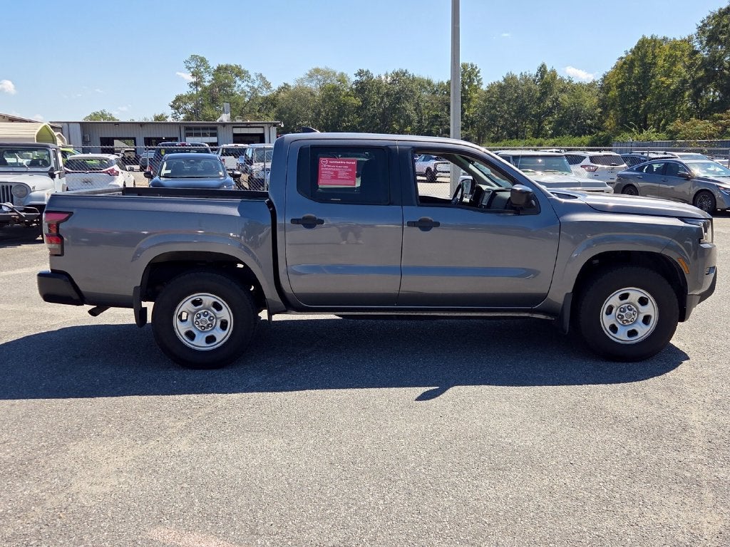 2022 Nissan Frontier Crew Cab S 4x4
