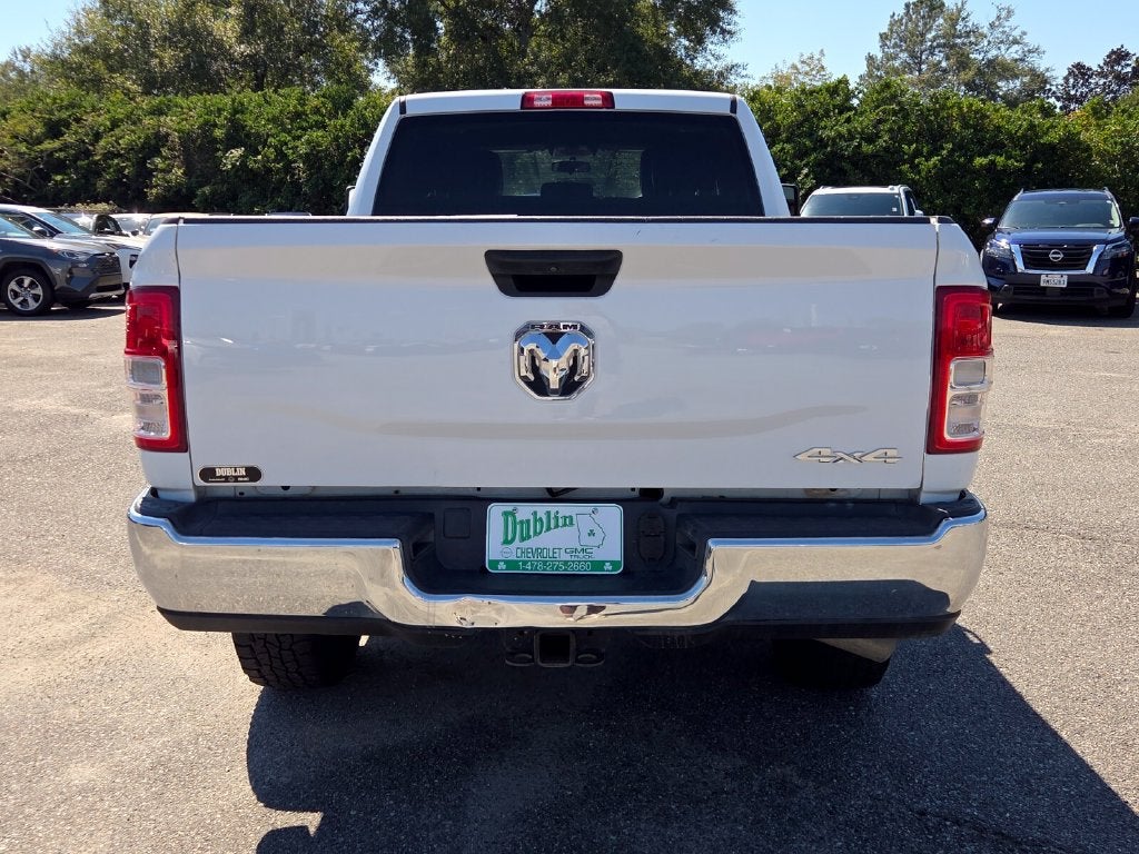 2023 RAM 2500 Tradesman Crew Cab 4x4 6'4" Box