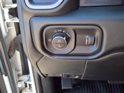 2023 RAM 2500 Tradesman Crew Cab 4x4 6'4" Box