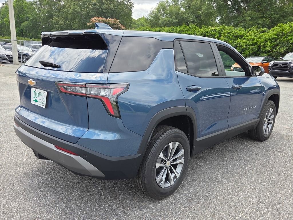 2026 Chevrolet Equinox LT - Photo 10