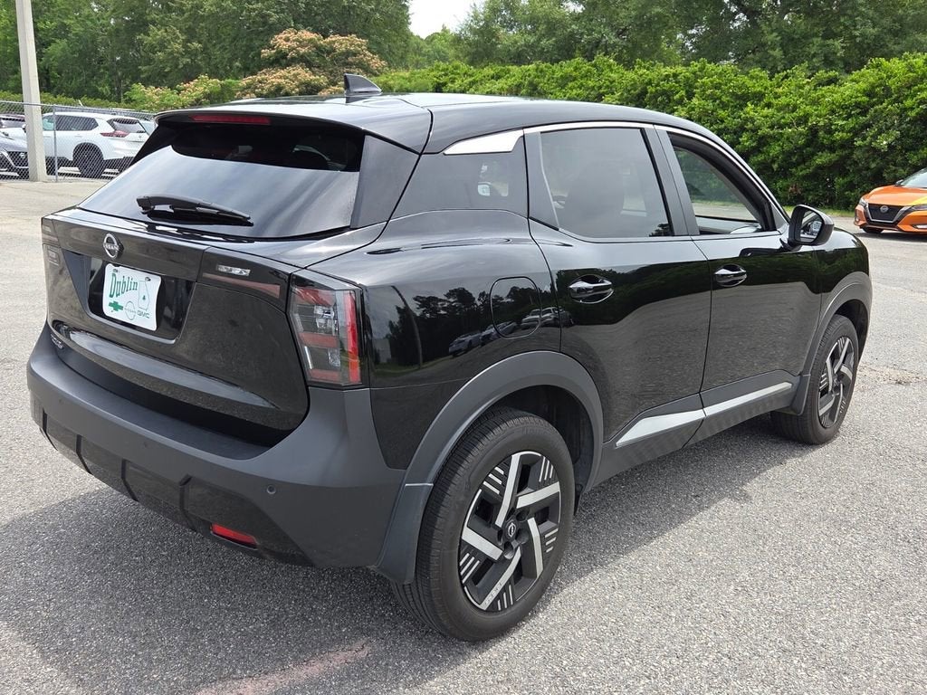 2025 Nissan Kicks SV FWD