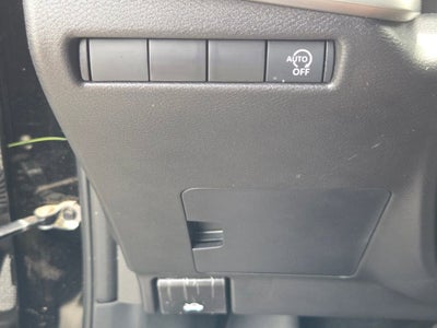 2025 Nissan Kicks SV FWD