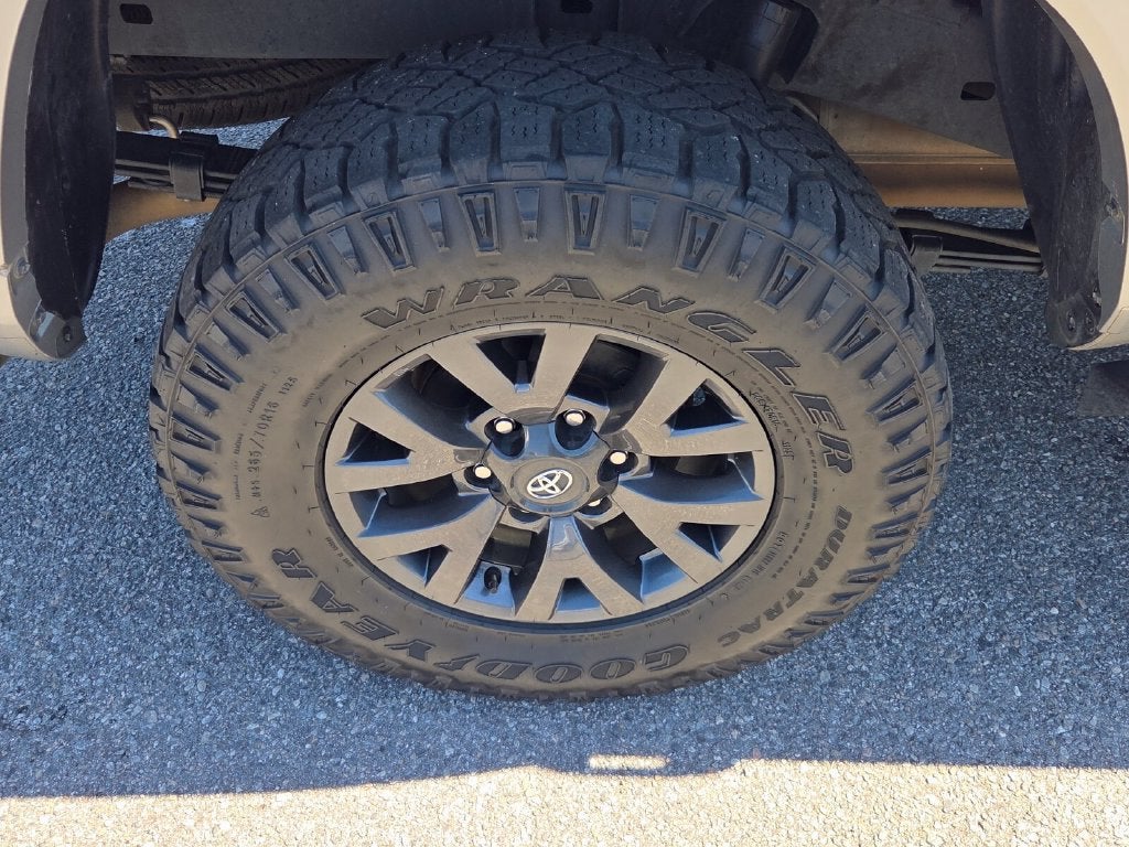 2023 Toyota Tacoma SR5 V6