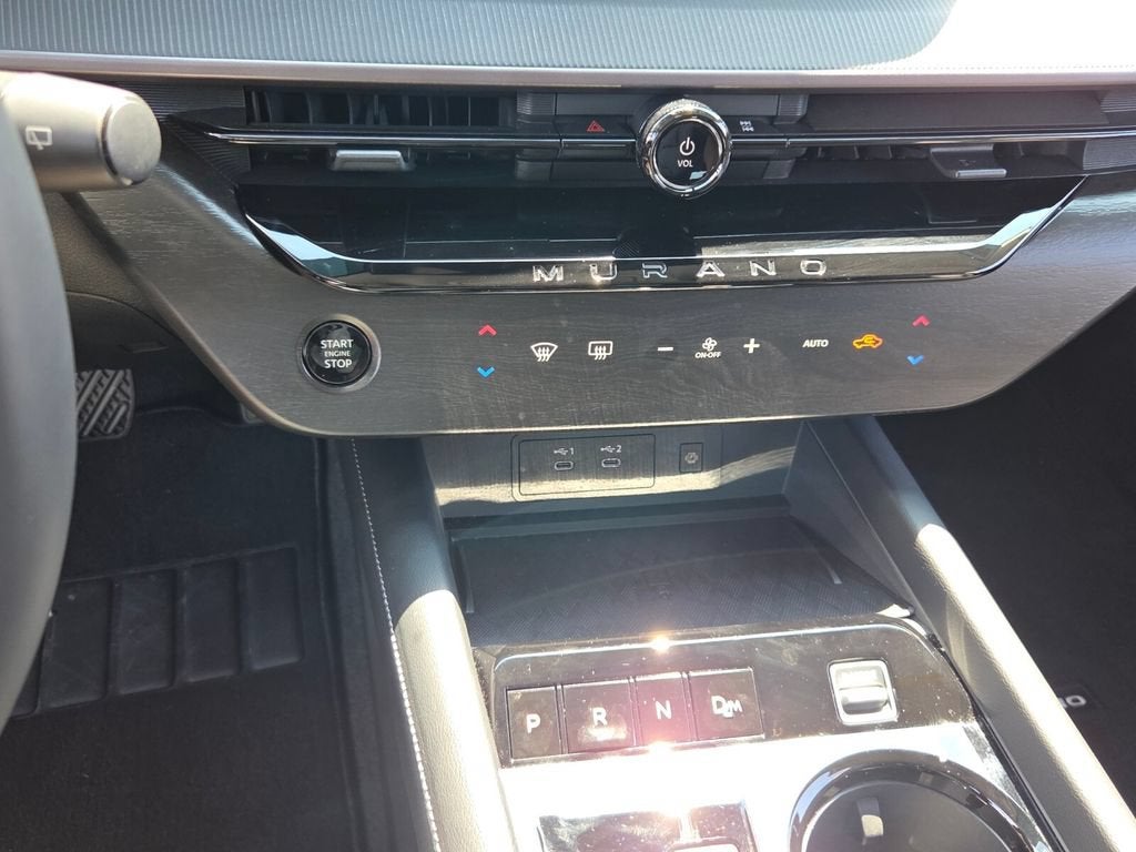 2025 Nissan Murano SV
