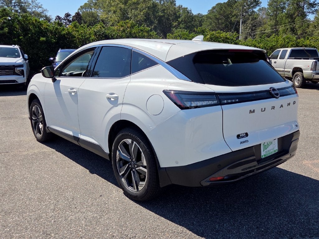 2025 Nissan Murano SL