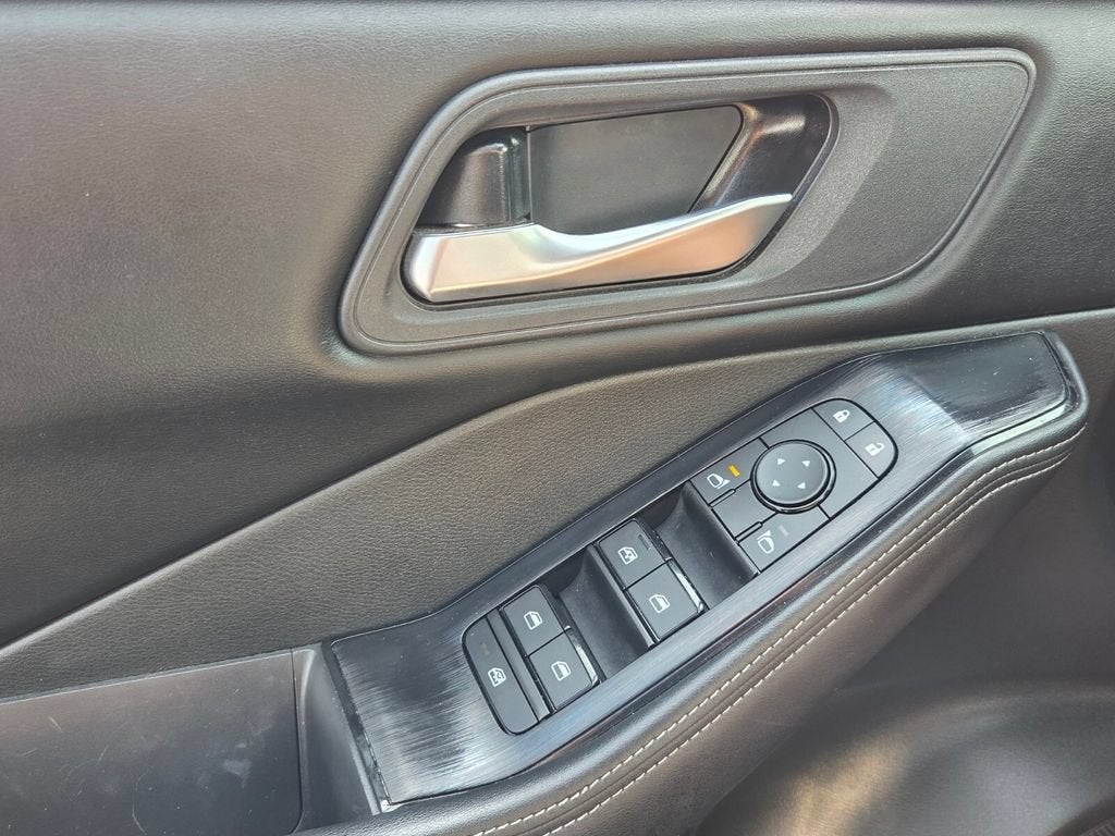 2024 Nissan Rogue SV FWD